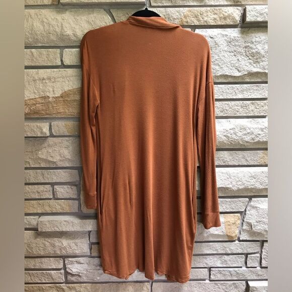 SKIMS Women's Robe in Rich Mustard - Picture 9 of 11